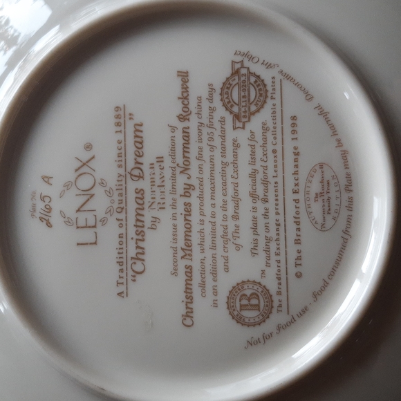 Lenox Christmas Dream Collectible Plate - Picture 4 of 4
